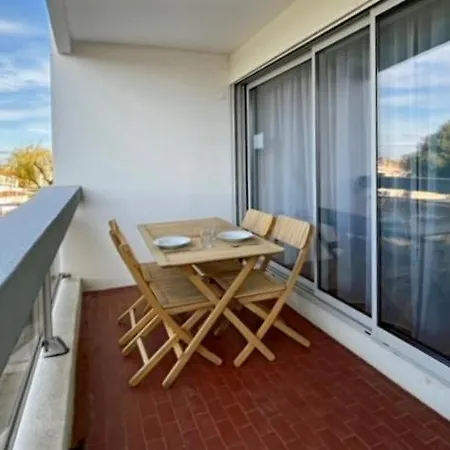 Apartment Studio Cabine Proche Plage La Madrague