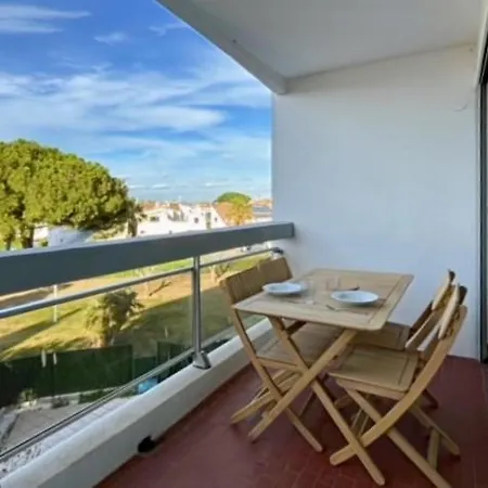 Studio Cabine Proche Plage La Madrague Apartment